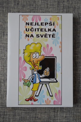 B026 Dárková bonboniéra - nejlepší učitelka na světě.JPG