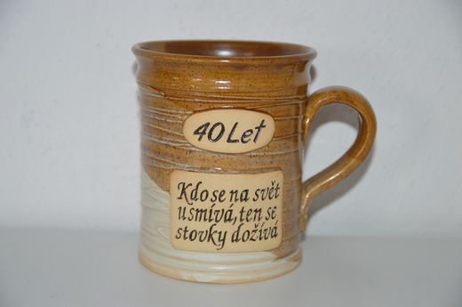 Hrnek velký - 40 let, kdo se na svět usmívá.JPG