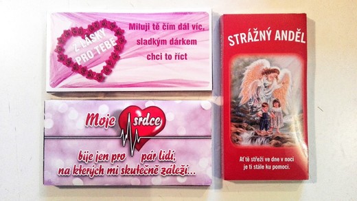 16, 17, 18  (zleva) Čokoláda s popisem