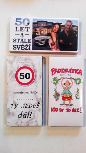 39, 40, 41  (seshora) Čokoláda s popisem