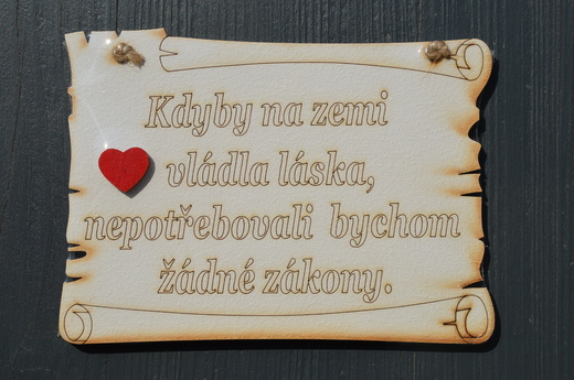 Pergamen malý (11).JPG