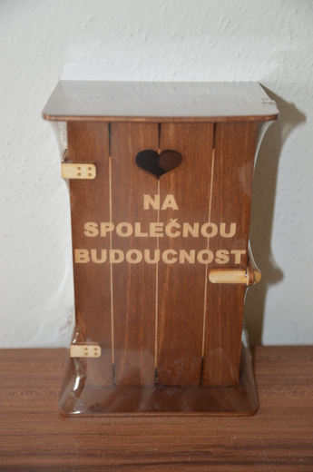 Pokladnička kadibudka - Na společnou budoucnost.JPG