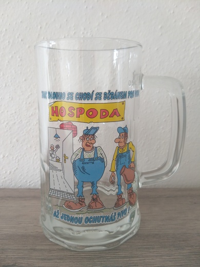 Půllitr skleněný (03).jpg