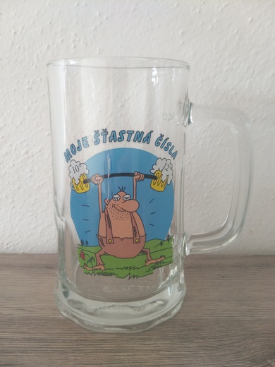 Půllitr skleněný (06).jpg