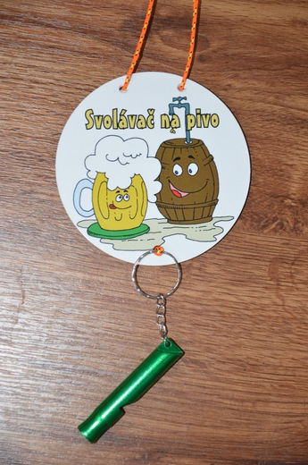Svolávač na pivo (typ 3).JPG