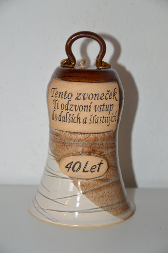 Zvonek velký - 40 let.JPG